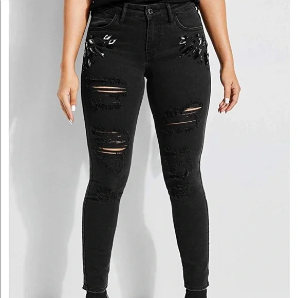 Guess Women’s Embellished Sexy Curve Skinny Jeans - Picture 4 of 8